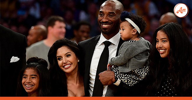 Kobe Bryant, Vanessa Bryant, and their daughters on December 18, 2017 in Los Angeles, California | Photo: Getty Images 