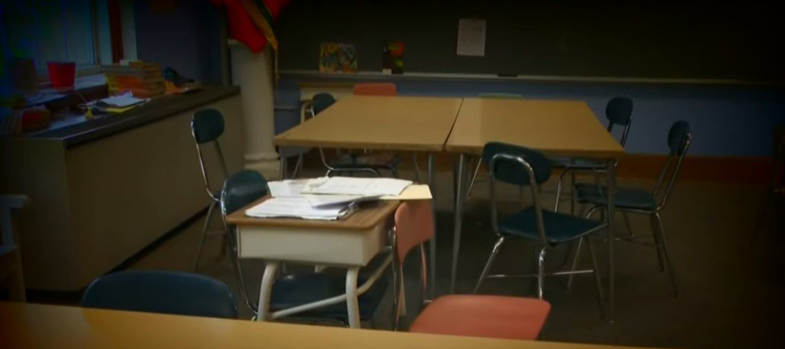 Picture of the chair Gill keeps empty | Source: Youtube/CBSNewYork