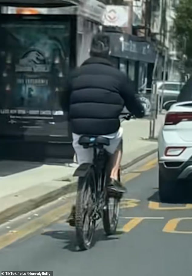 Cool as a cucumber Simon quipped: 'I got lost, but it's quicker' before promising them he would be safe as he carried on his journey