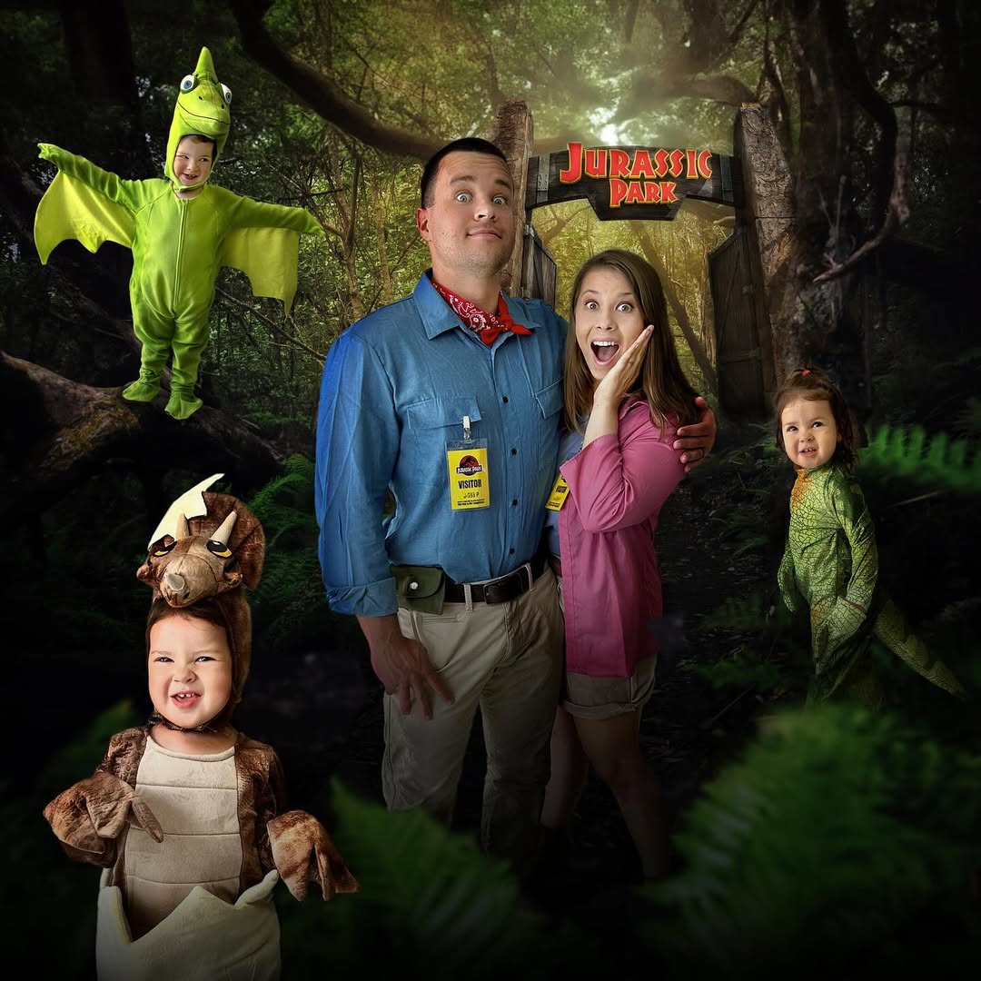 Bindi Irwin and her family from a post dated October 30, 2023. | Source: Instagram/bindisueirwin