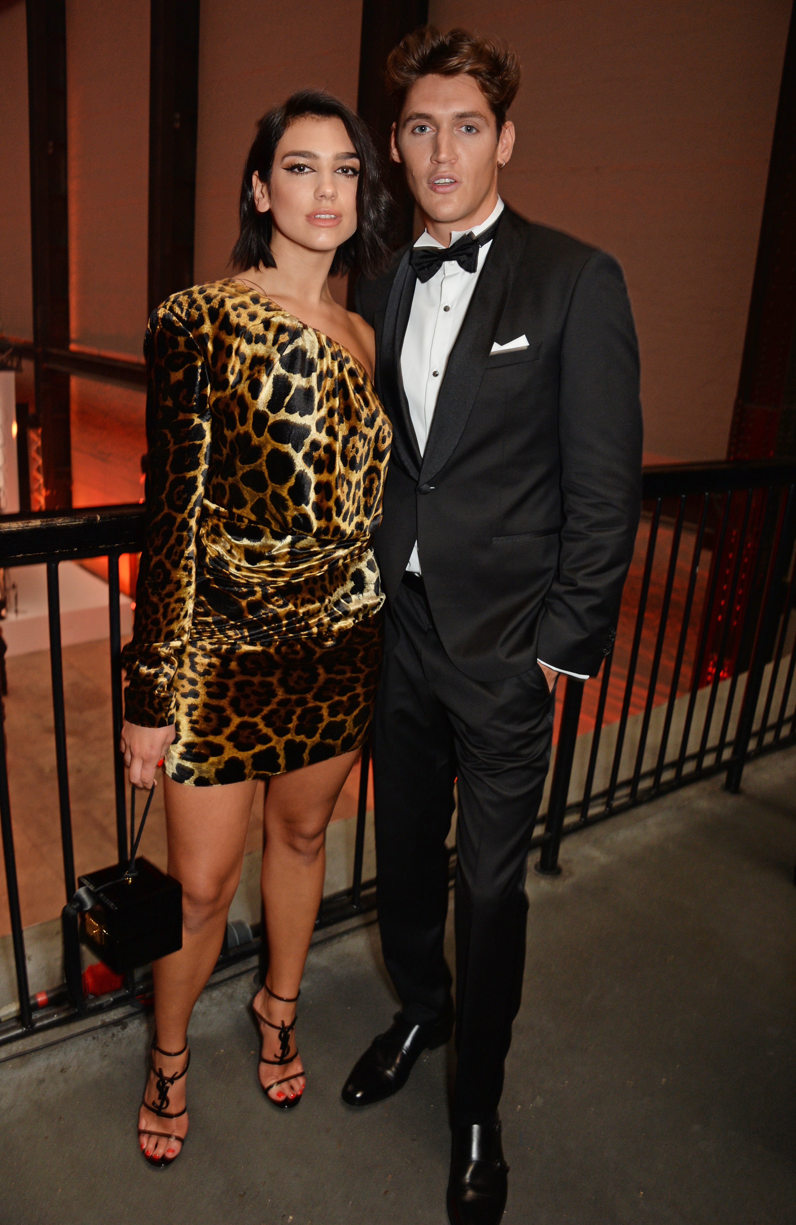 Dua Lipa and Isaac Carew at the GQ Men of the Year Awards in London, England on September 5, 2018 | Source: Getty Images 