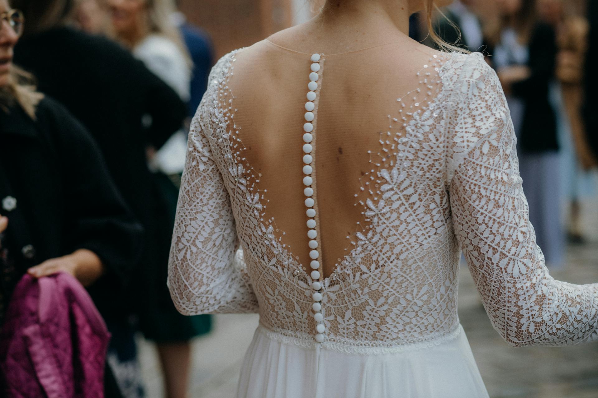 A woman in her wedding dress | Source: Pexels