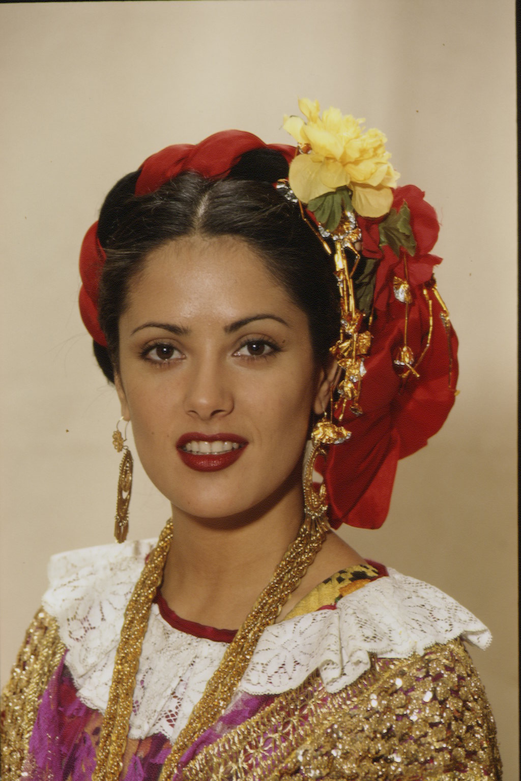 Salma Hayek at the Berlin Film Festival on February 1, 1995 | Source: Getty Images