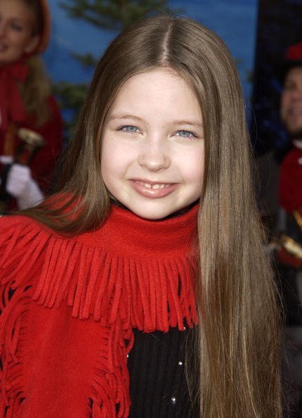 Daveigh Chase während der Premiere von "The Santa Clause 2" im El Capitan Theatre in Hollywood, Kalifornien, Vereinigte Staaten | Quelle: Getty Images