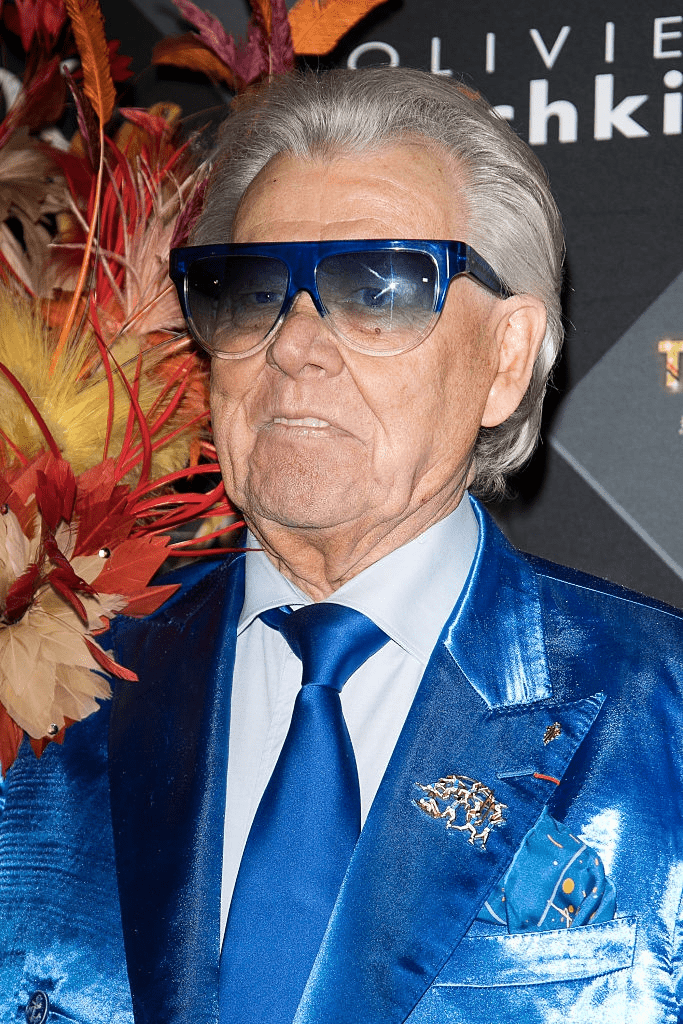 PARIS, FRANCE - 18 DECEMBRE : Michel Catty, alias Michou, assiste au "Top Model Belgium 2017" au théâtre "Le Lido" le 18 décembre 2016 à Paris, France. | Photo : Getty Images