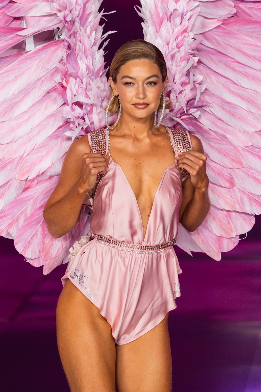 Gigi Hadid walking in Victoria's Secret Fashion Show 2024 on October 15 in Brooklyn, New York. | Source: Getty Images