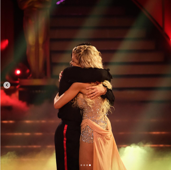 A photo of Tori Spelling and Pasha Pashkov performing on "DWTS" before her elimination posted on September 24, 2024 | Source: Instagram/dancingwiththestars