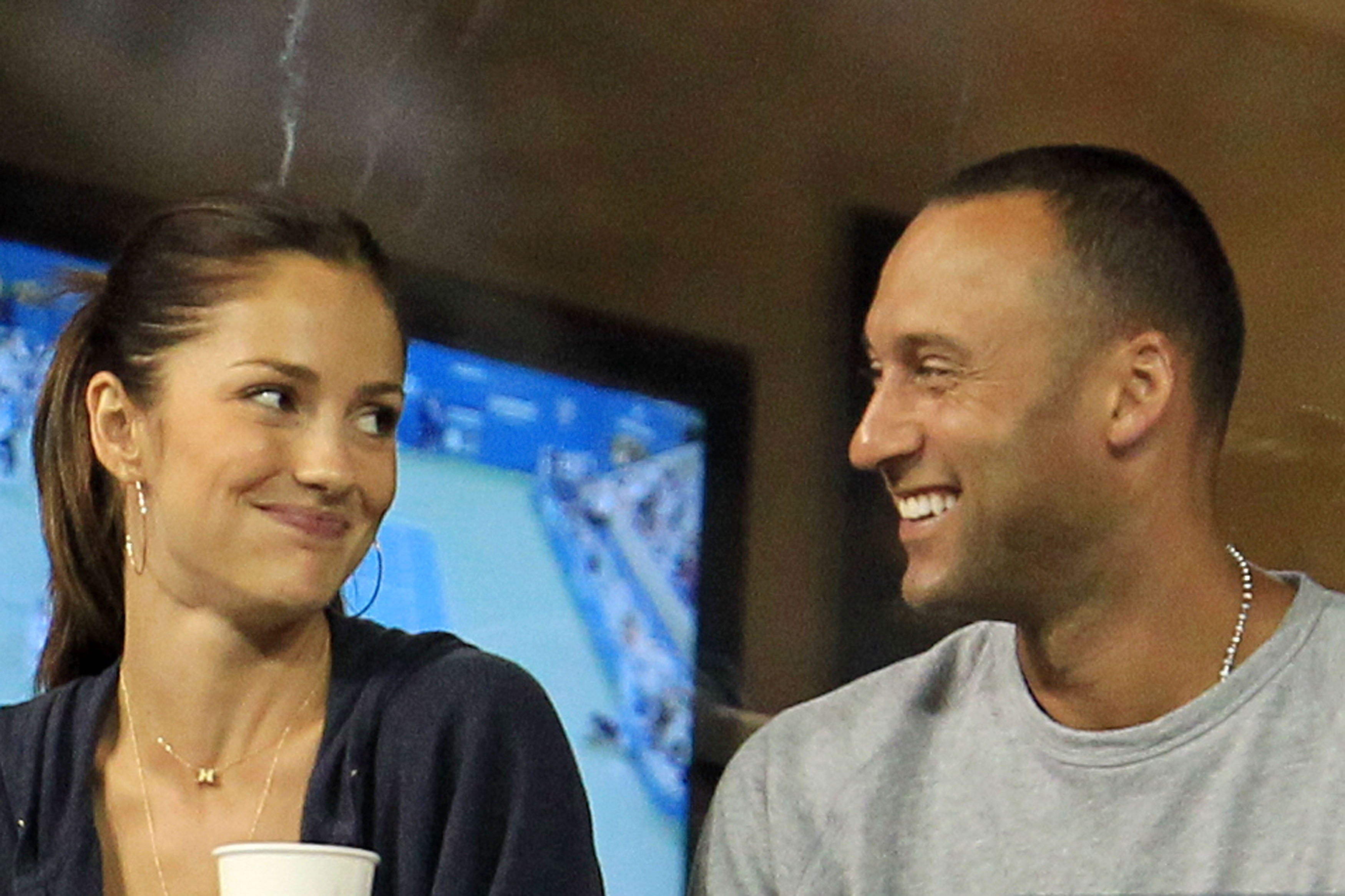 Actress Minka Kelly and Derek Jeter at the USTA Billie Jean King National Tennis Center on September 4, 2010, in New York | Source: Getty Images