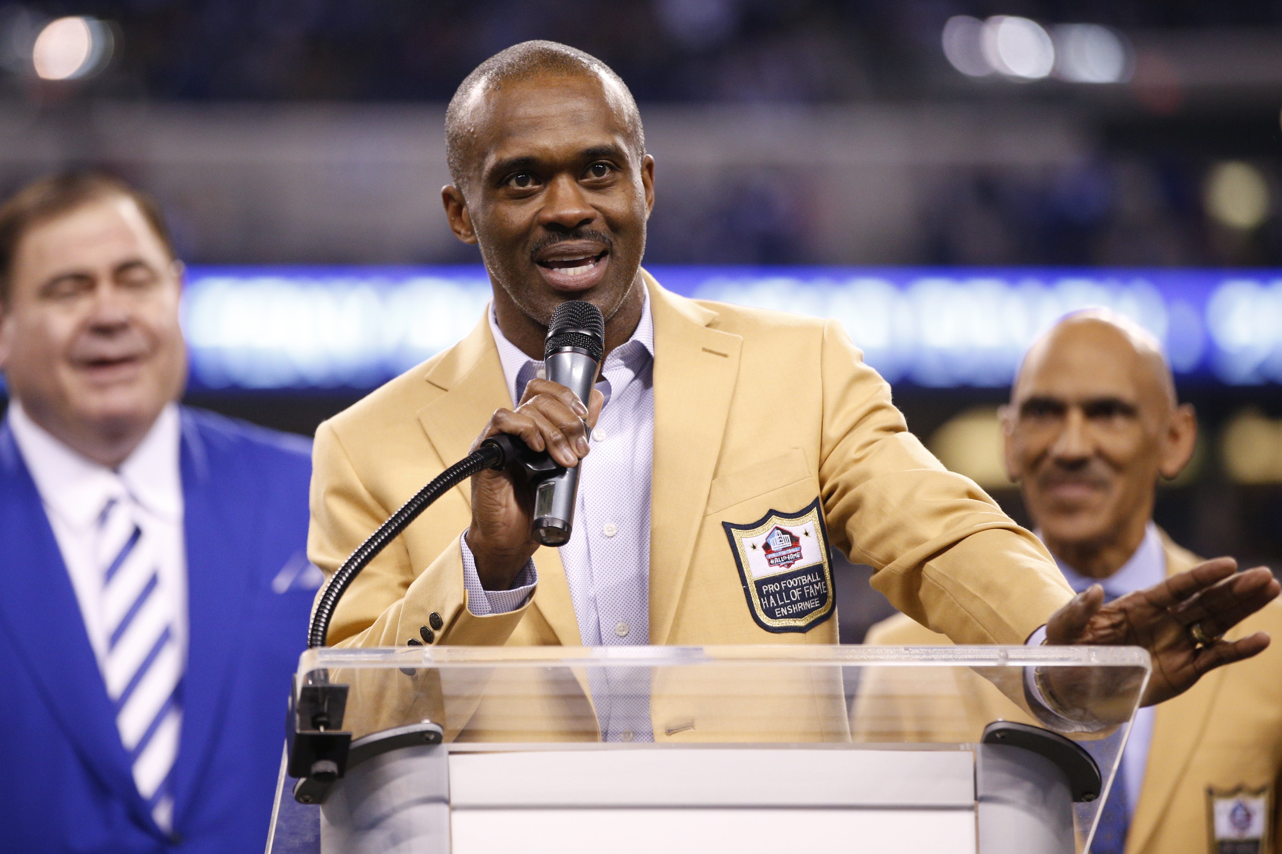 Marvin Harrison speaks during a halftime ceremony to present his Pro Football Hall of Fame ring during the game against the Pittsburgh Steelers at Lucas Oil Stadium on November 24, 2016 in Indianapolis, Indiana | Photo: GettyImages