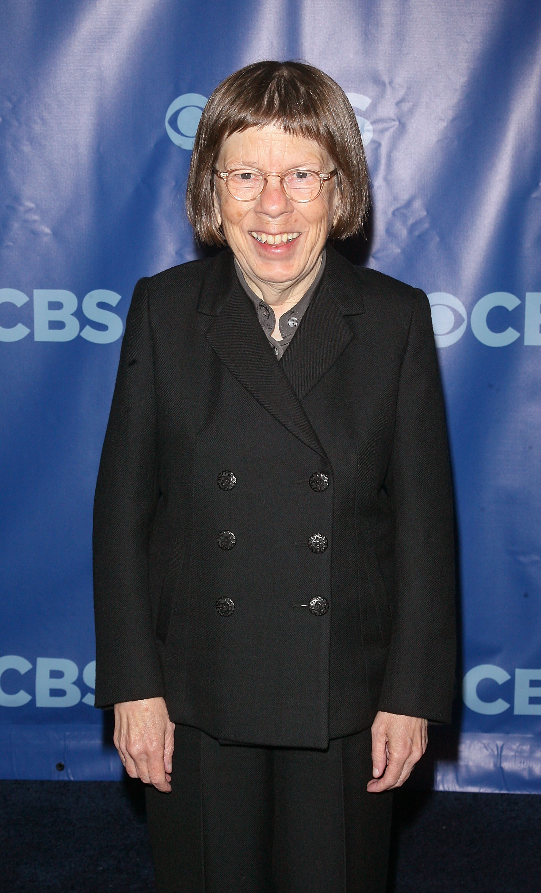 Linda Hunt attends the 2011 CBS Upfront at The Tent at Lincoln Center on May 18, 2011, in New York City | Source: Getty Images