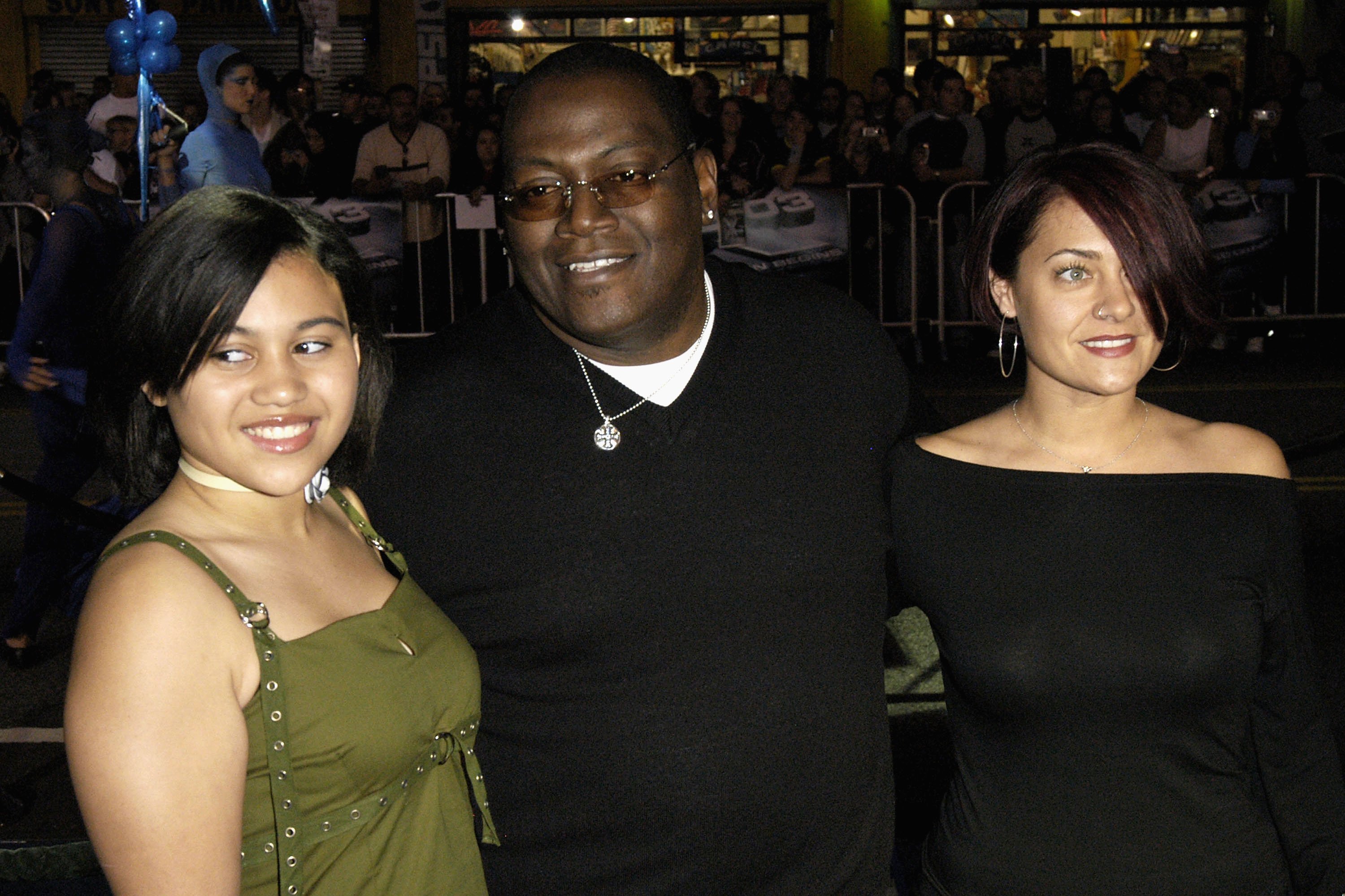 Music producer Randy Jackson arriving with Erika Riker and their daughter Zoe at the premiere of the movie "X2: X-Men United" at Grauman's Chinese Theater on April 28, 2003 in Hollywood, California. | Source: Getty Images