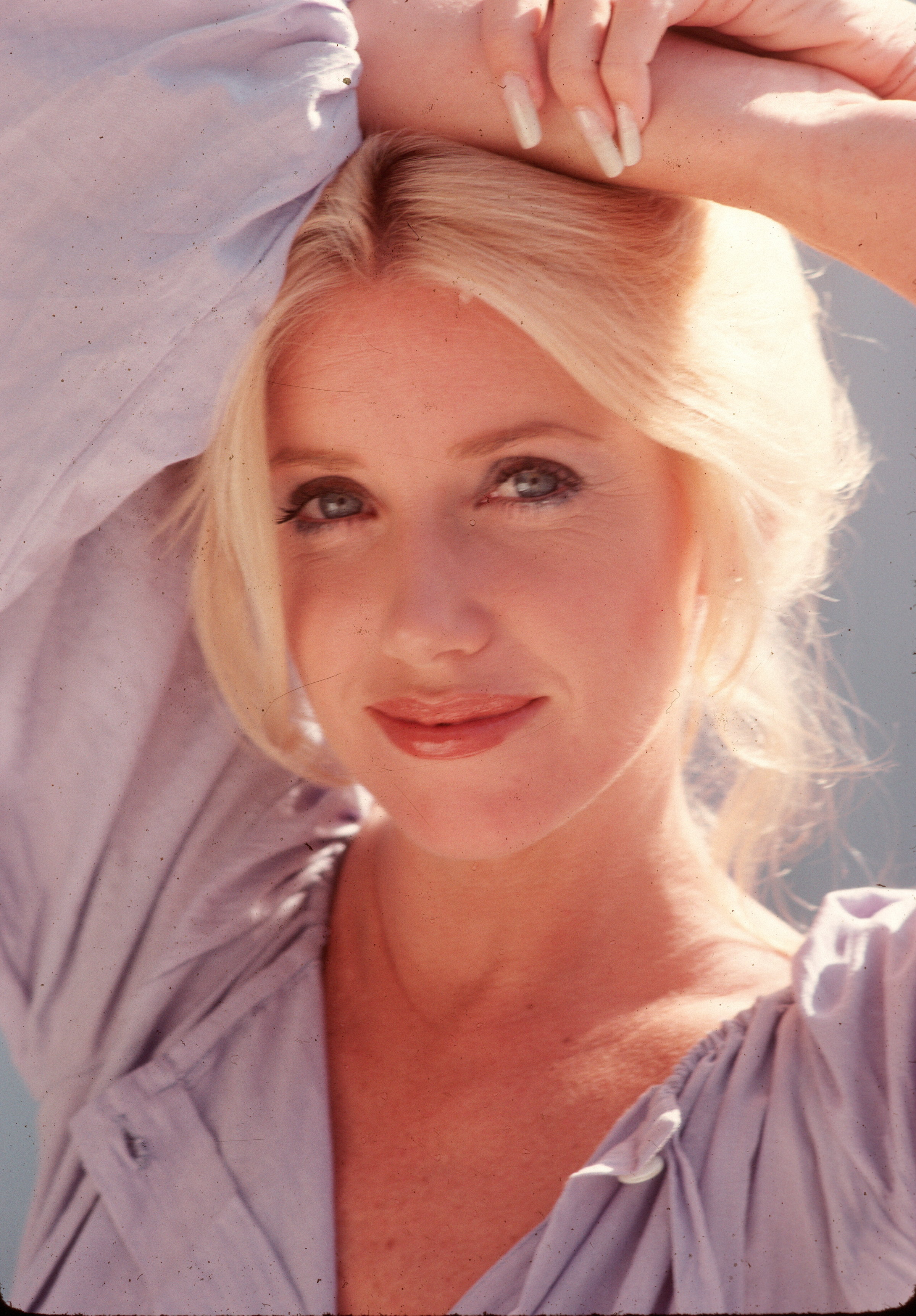 Publicity portrait of Suzanne Somers, 1977 | Source: Getty Images