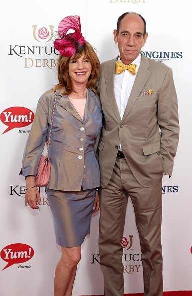 Lori Weintraub and Miguel Ferrer at Churchill Downs on May 2, 2015 in Louisville, Kentucky. | Photo: Getty Images