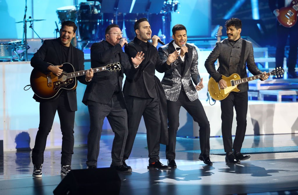 La banda Reik en la 20ª entrega anual de los Premios GRAMMY Latinos en el MGM Grand Garden Arena el 14 de noviembre de 2019 en Las Vegas, Nevada. | Foto: Getty Images