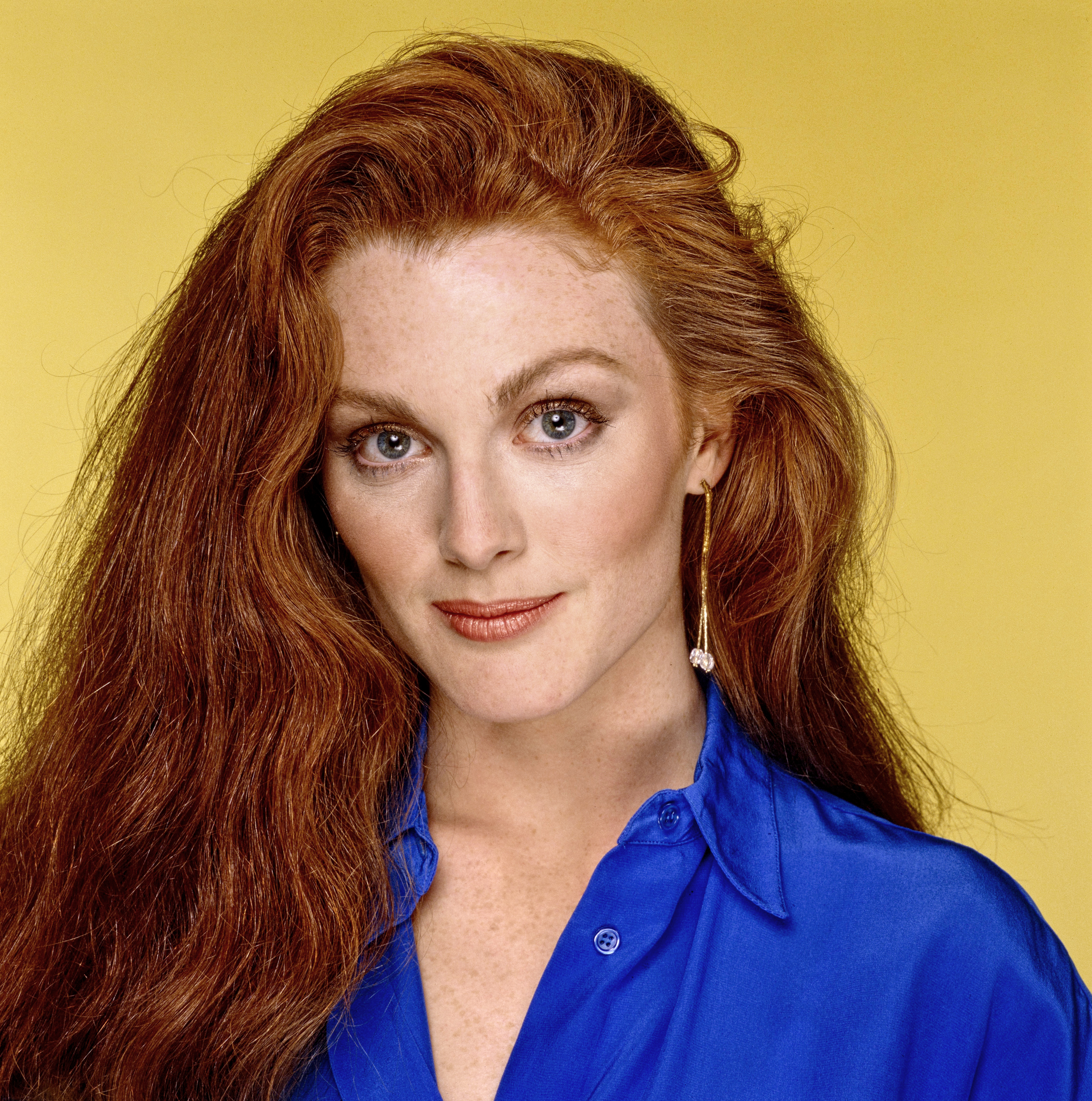 Julianne Moore on the set of "As The World Turns," 1985 | Source: Getty Images