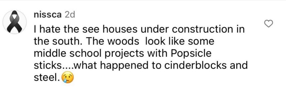 A screenshot of a social media comment hating on Simone Biles' house that's under construction. | Source: twitter.com/Simone_Biles