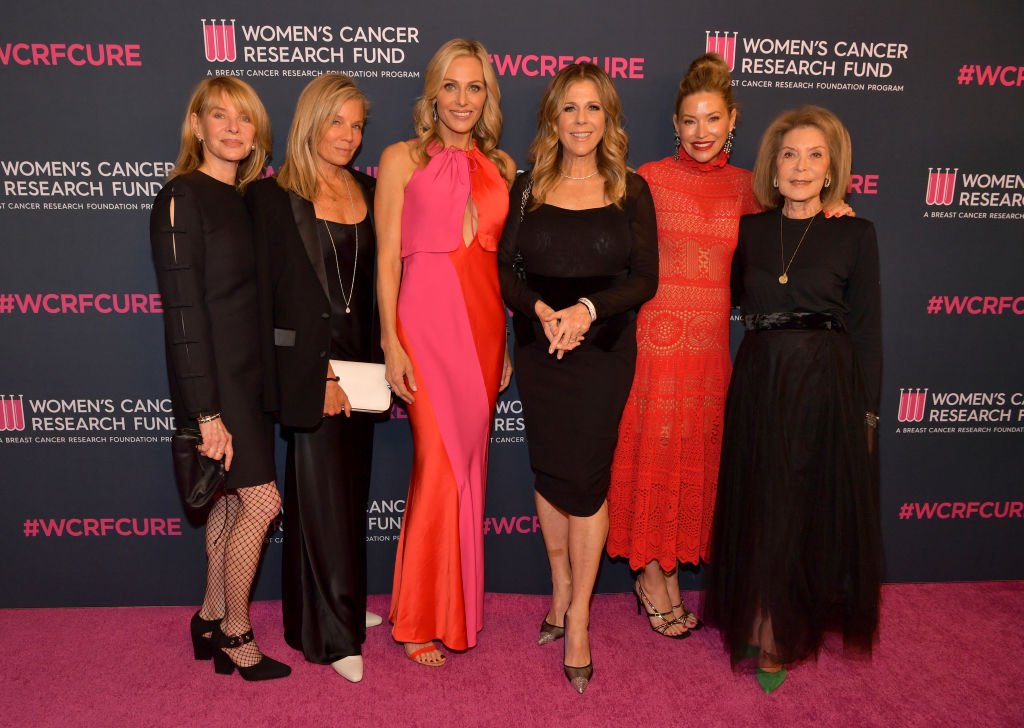 Kate Capshaw, Kelly Chapman Meyer, Jamie Tisch, Rita Wilson, Myra Biblowit, Quinn Ezralow, and Marion Laurie arrive on the red carpet for the WCRF's "An Unforgettable Evening" on February 27, 2020, in Beverly Hills, California | Source: Emma McIntyre/Getty Images for WCRF