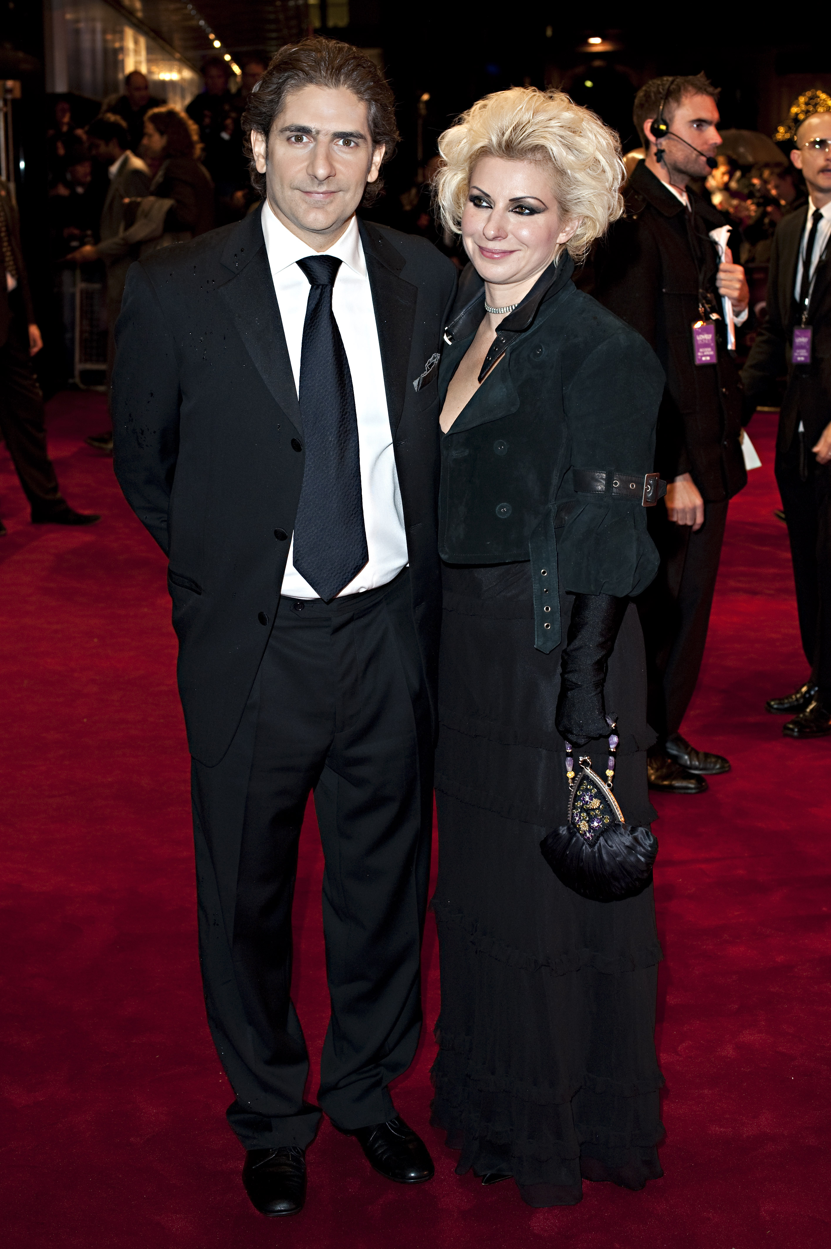 Michael Imperioli and his wife Victoria Imperioli attend the Charity Royal Film Performance 2009 of "The Lovely Bones" at The Odeon Leicester Square on November 24, 2009, in London. | Source: Getty Images