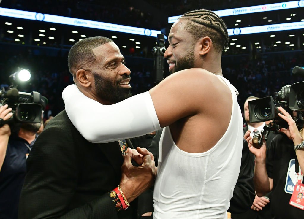Dwyane Wade #3 of the Miami Heat hugs his father Dwyane Wade Sr. after the game against the Brooklyn Nets at Barclays Center on April 10, 2019 | Photo: Getty Images