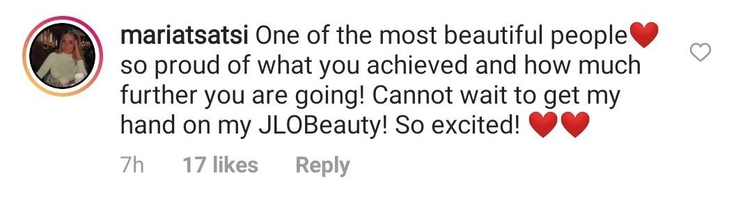 A screenshot of a fan's comment on Jennifer Lopez's post on her instagram page | Photo: instagram.com/jlo/