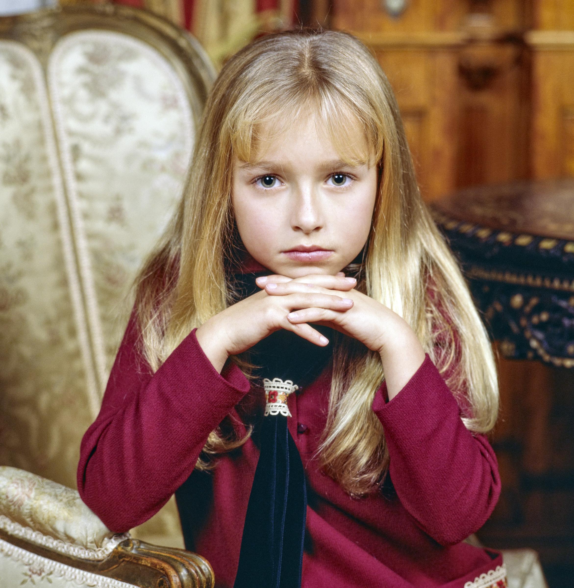 The actress appears in the CBS miniseries "Too Rich: The Secret Life of Doris Duke" in 1999 | Source: Getty Images