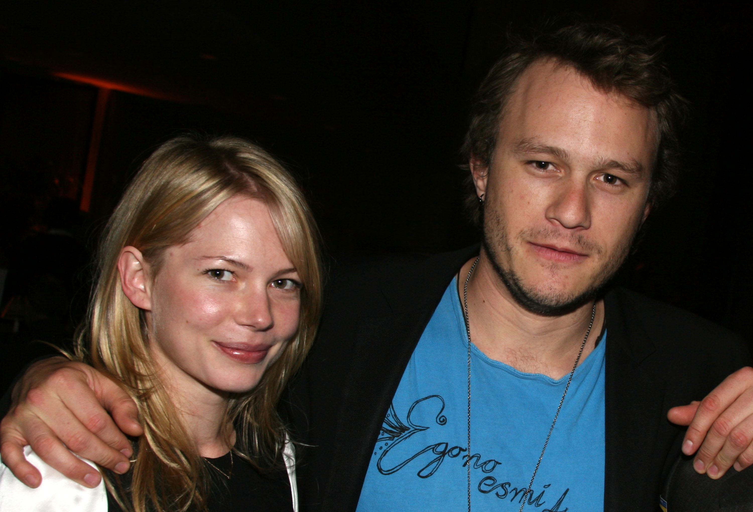 Michelle Williams and Heath Ledger at the "Awake and Sing!" after party in New York City on April 17, 2006 | Source: Getty Images