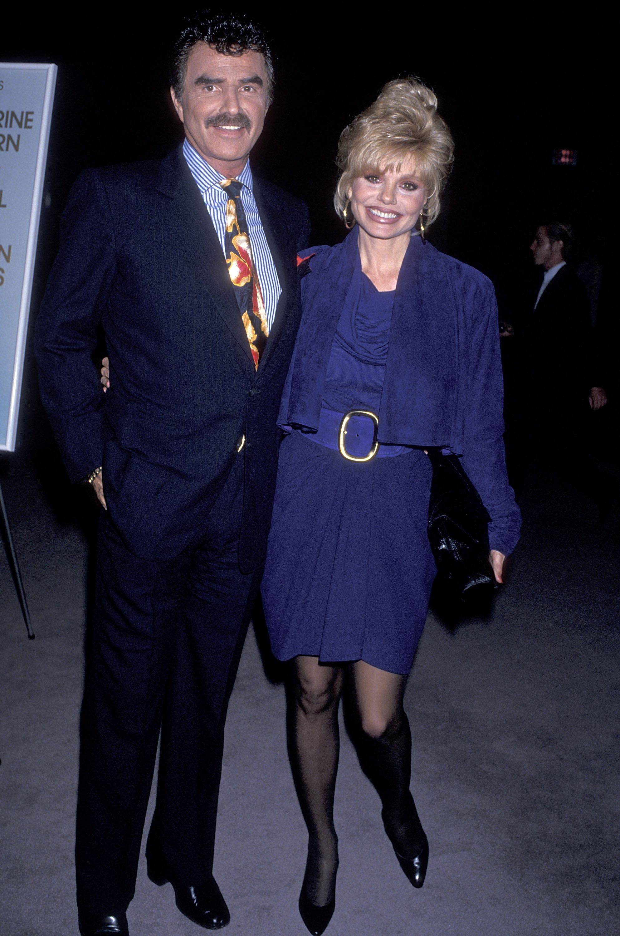 Burt Reynolds and Loni Anderson attend the screening of "The Man Upstairs" on November 9, 1992, in West Hollywood, California. | Source: Getty Images