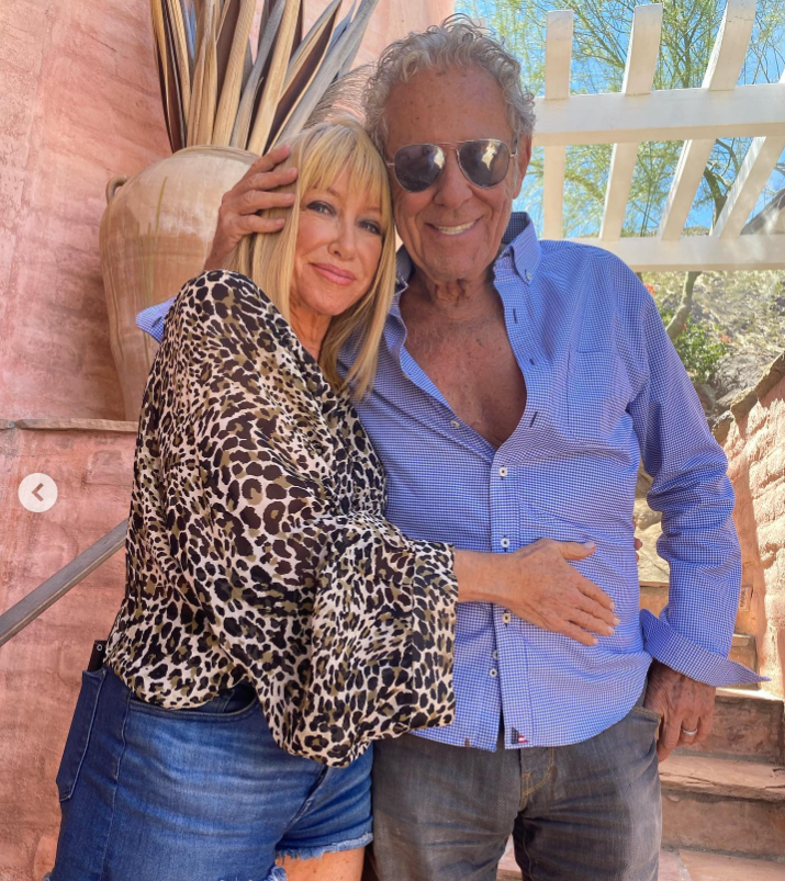 Suzanne Somers and Alan Hamel from a post dated October 16, 2023 | Source: instagram.com/suzannesomers