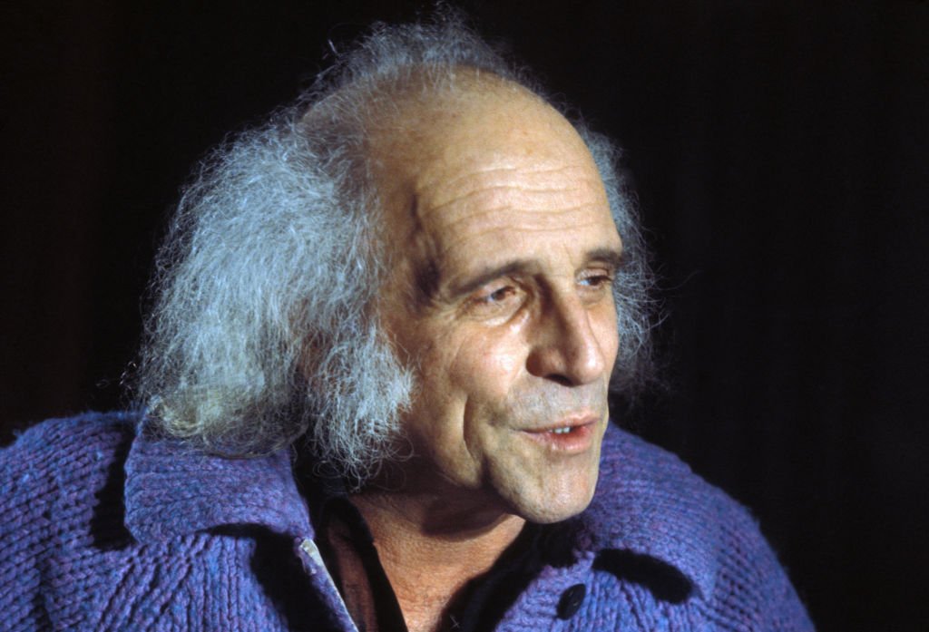 Leo Ferre sur scène, Jardins de la villette, la grande Halle, 1974 à Paris