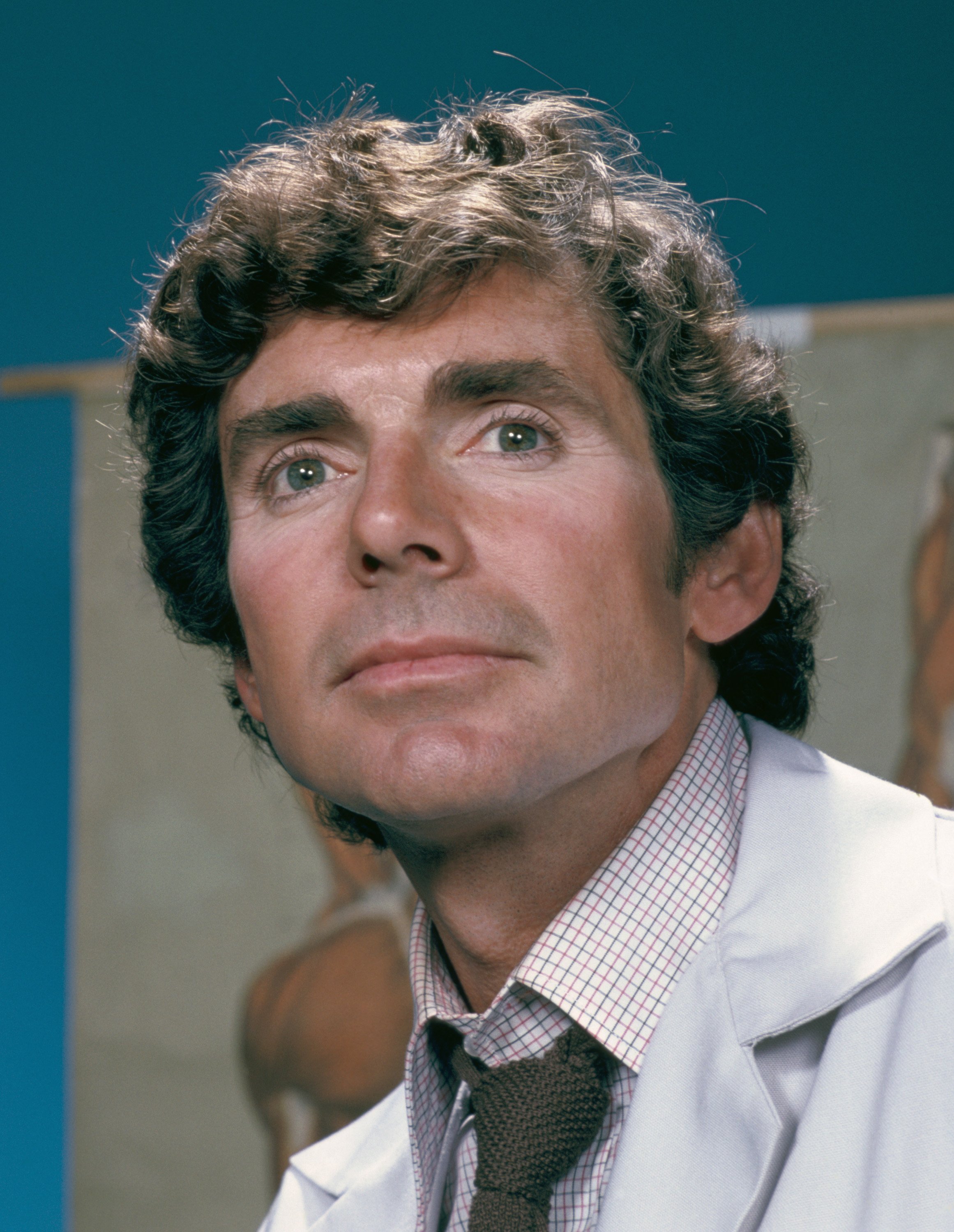 Photo of David Birney as Dr. Ben Samuels on "St. Elsewhere" | Source: Getty Images