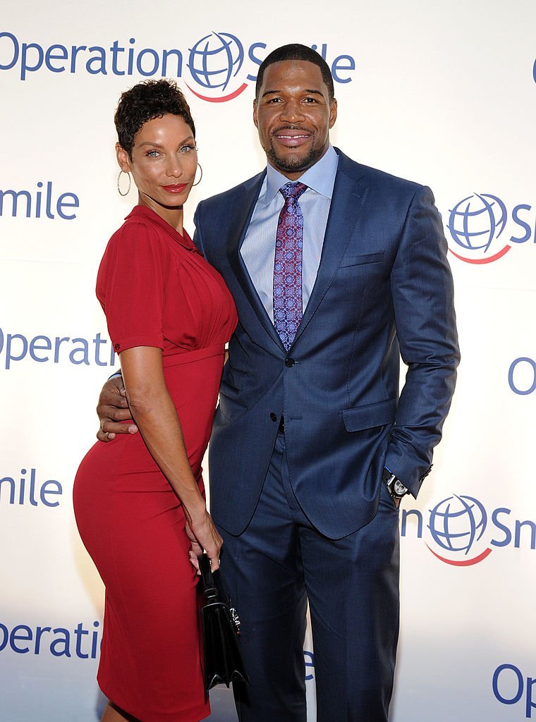 Nicole Murphy and tv personality Michael Strahan attend Operation Smile's Smile Event at Cipriani Wall Street  | Getty Images