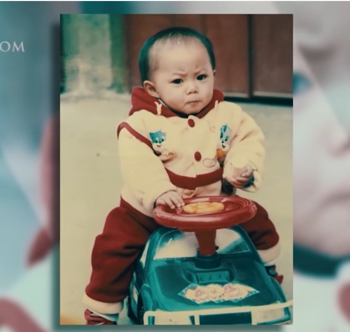 Picture of Kenzie as a baby in China | Source: youtube.com/CBN - The Christian Broadcasting Network