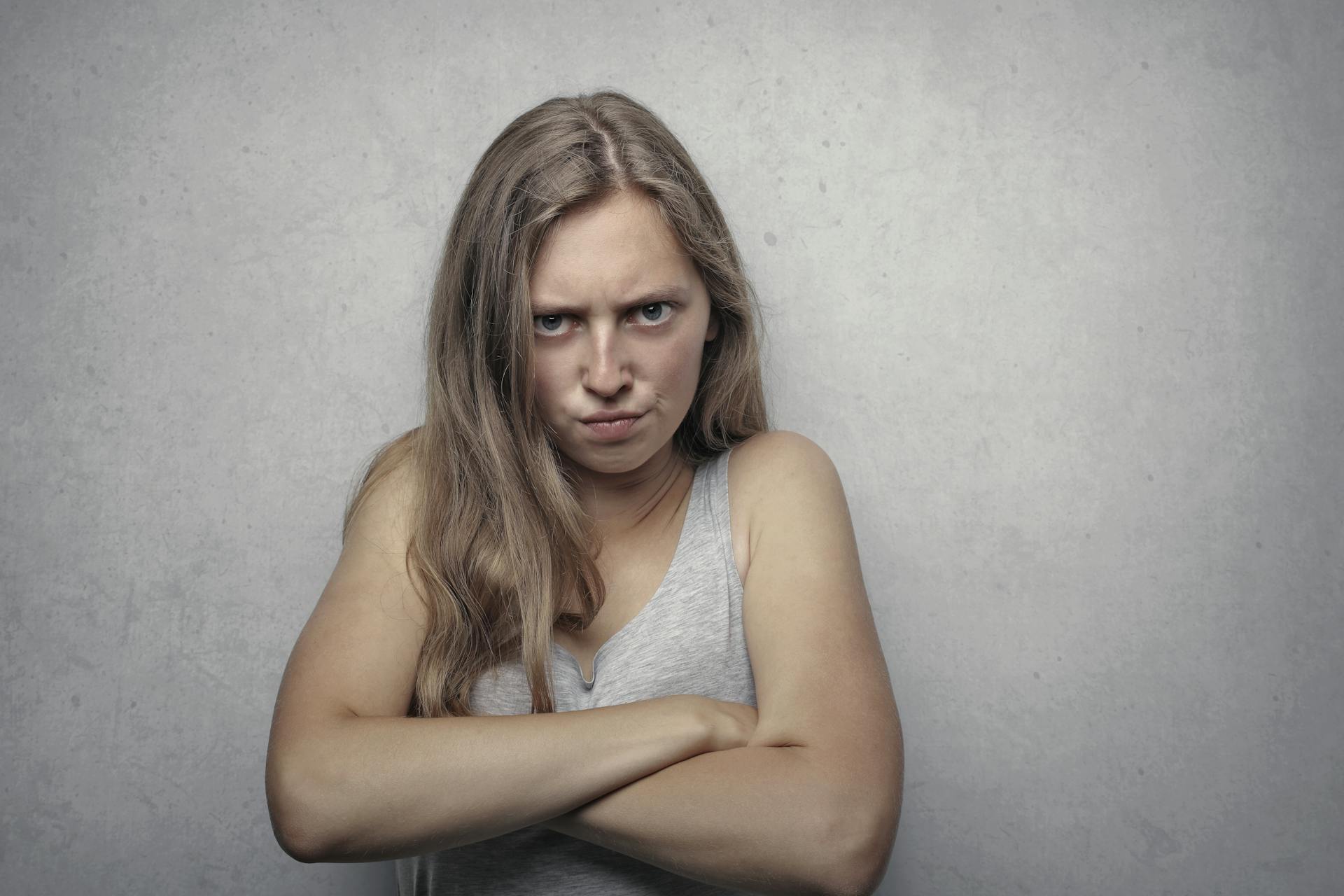 A woman frowning | Source: Pexels