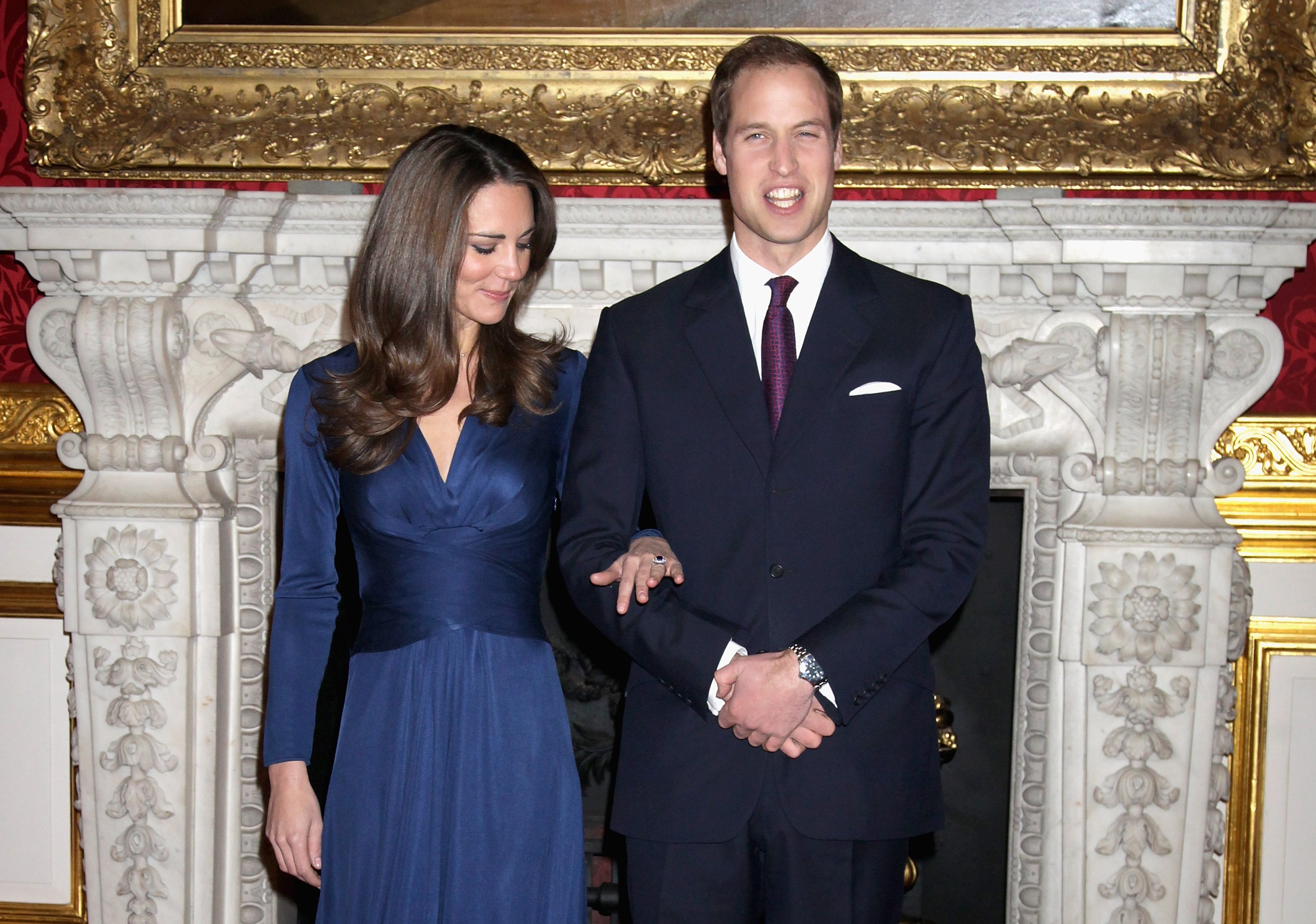  Prince William and Kate Middleton arrive to pose for photographs in the State Apartments of St James Palace on November 16, 2010 in London, England | Source: Getty Images