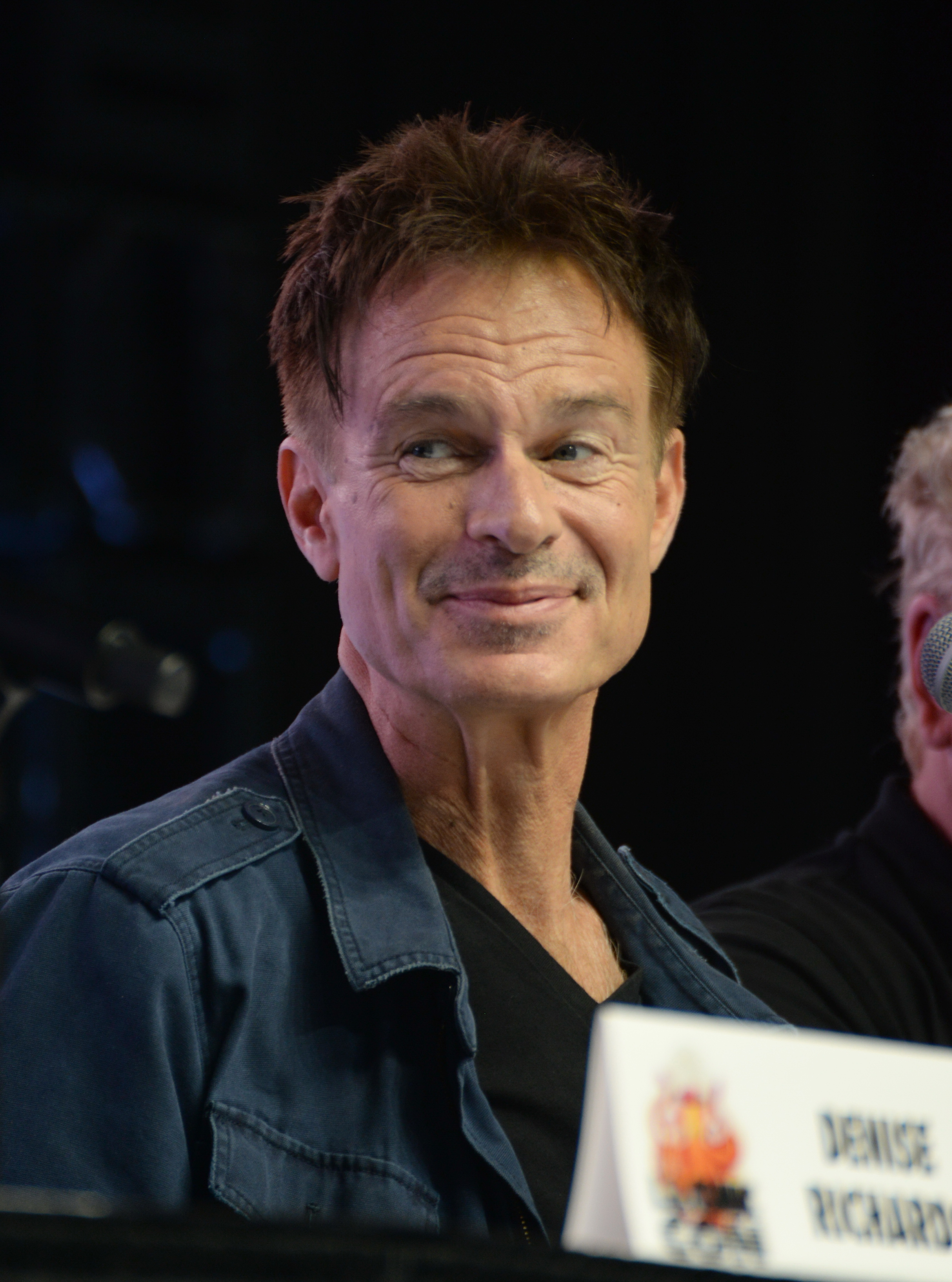 Patrick Muldoon speaks during Los Angeles Comic-Con at Los Angeles Convention Center on September 28, 2025 in California | Source: Getty Images