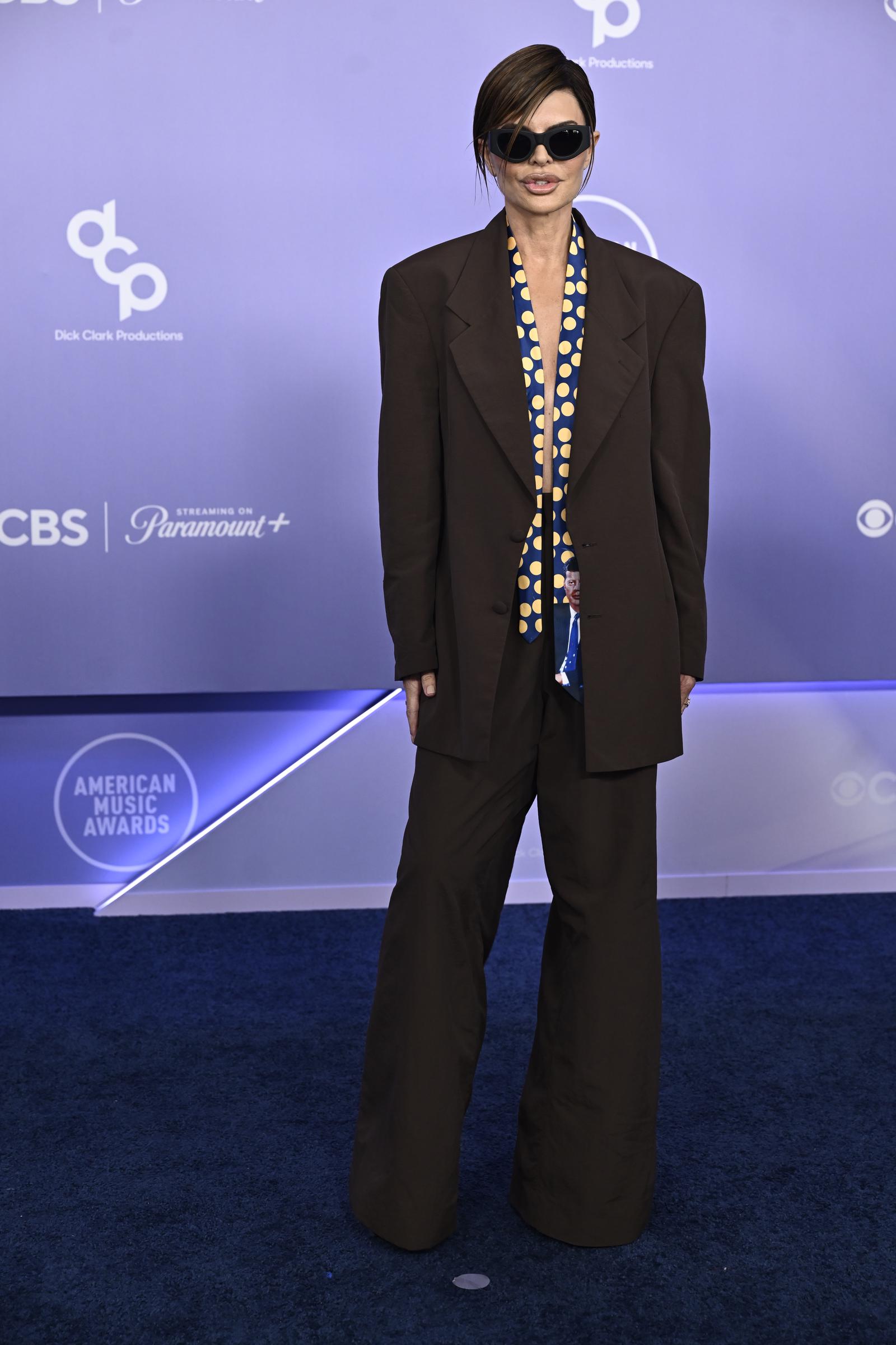 Lisa Rinna's steps out in oversized outfit at the 52nd American Music Awards at MGM Grand Garden Arena on May 25, 2026. | Source: Getty Images