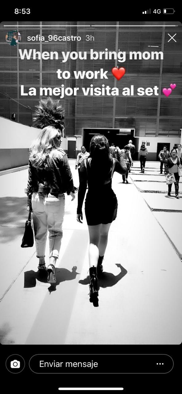 Angélica Rivera y Sofía Castro entrando a Televisa. | Imagen: Instagram/ Sofia_96castro