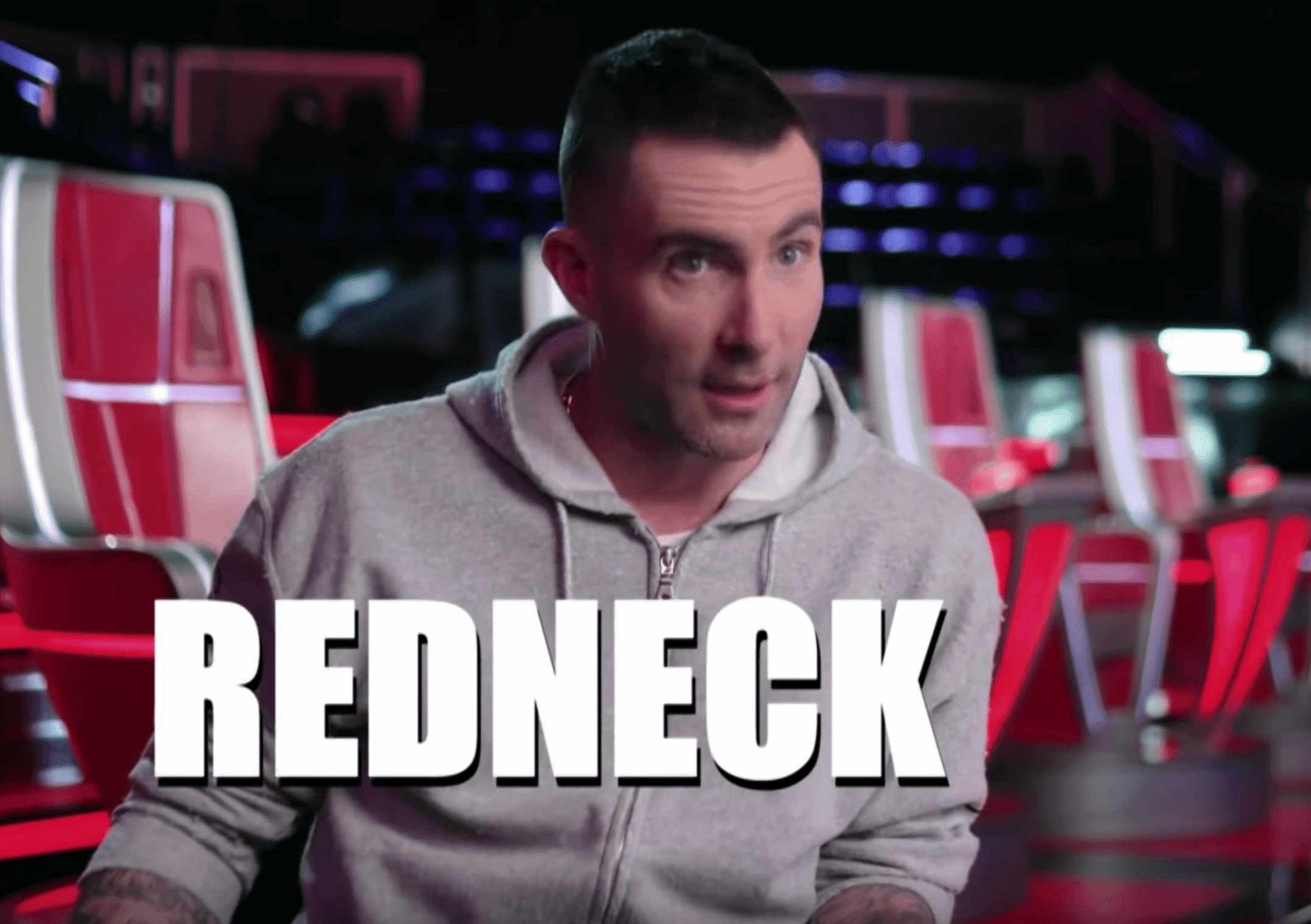 Adam Levine in the set of 'The Voice'. | Source: YouTube/TheVoice