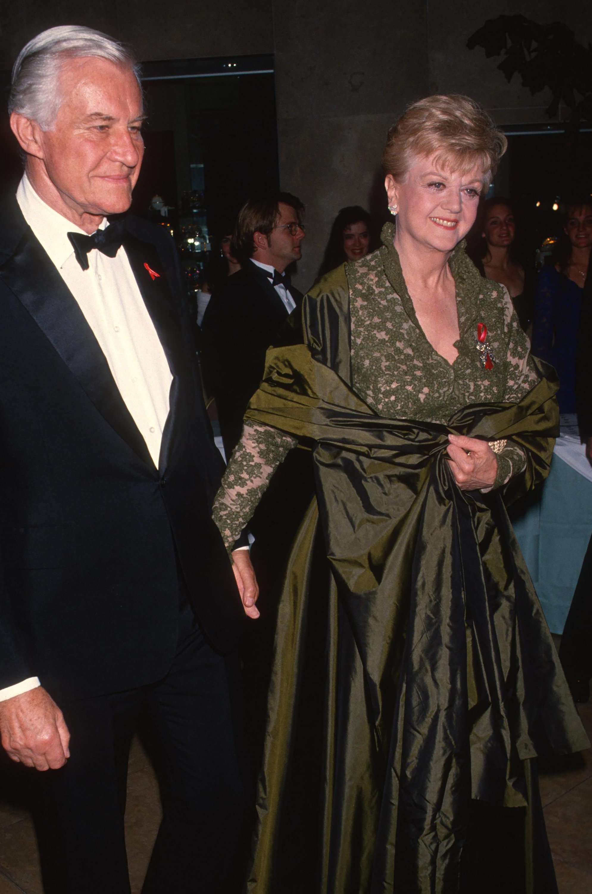 Peter Shaw and Angela Lansbury at the American Ireland Fund Heritage Awards Dinner Honoring the actress in Beverly Hills, California on November 4, 1993 | Source: Getty Images
