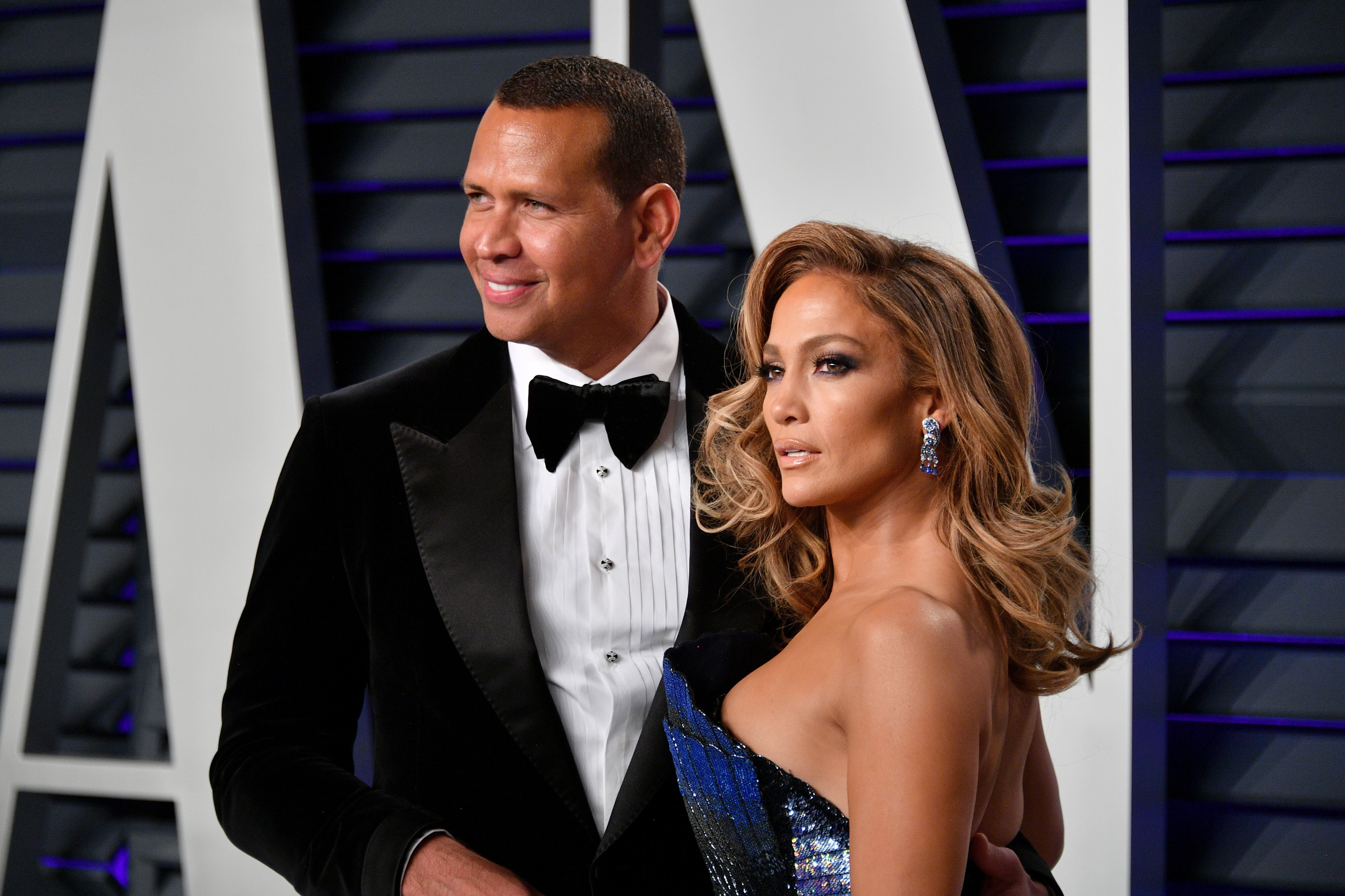 Alex Rodriguez and Jennifer Lopez attend the 2019 Vanity Fair Oscar Party hosted by Radhika Jones at Wallis Annenberg Center for the Performing Arts on February 24, 2019 | Photo: Getty Images