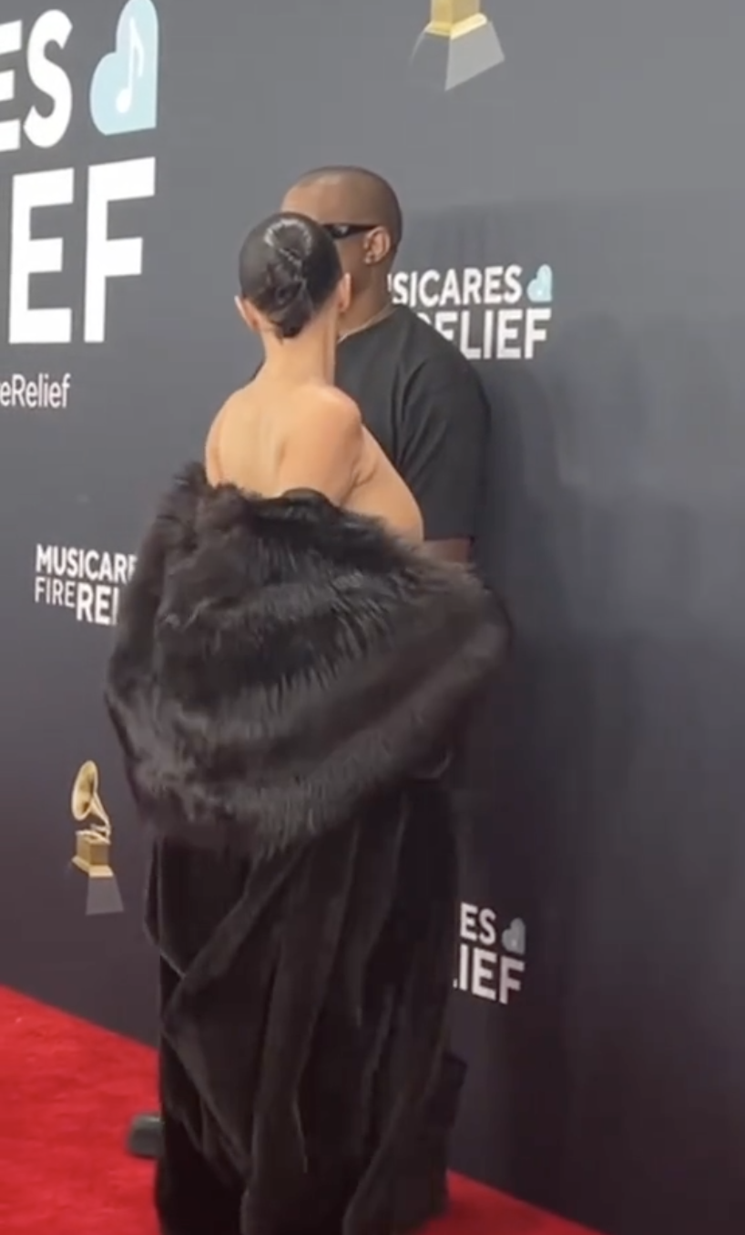 Kanye West and Bianca Censori pose at the 67th Annual Grammy Awards on February 2, 2025, in Los Angeles, California. | Source: TikTok.com/CBSMornings