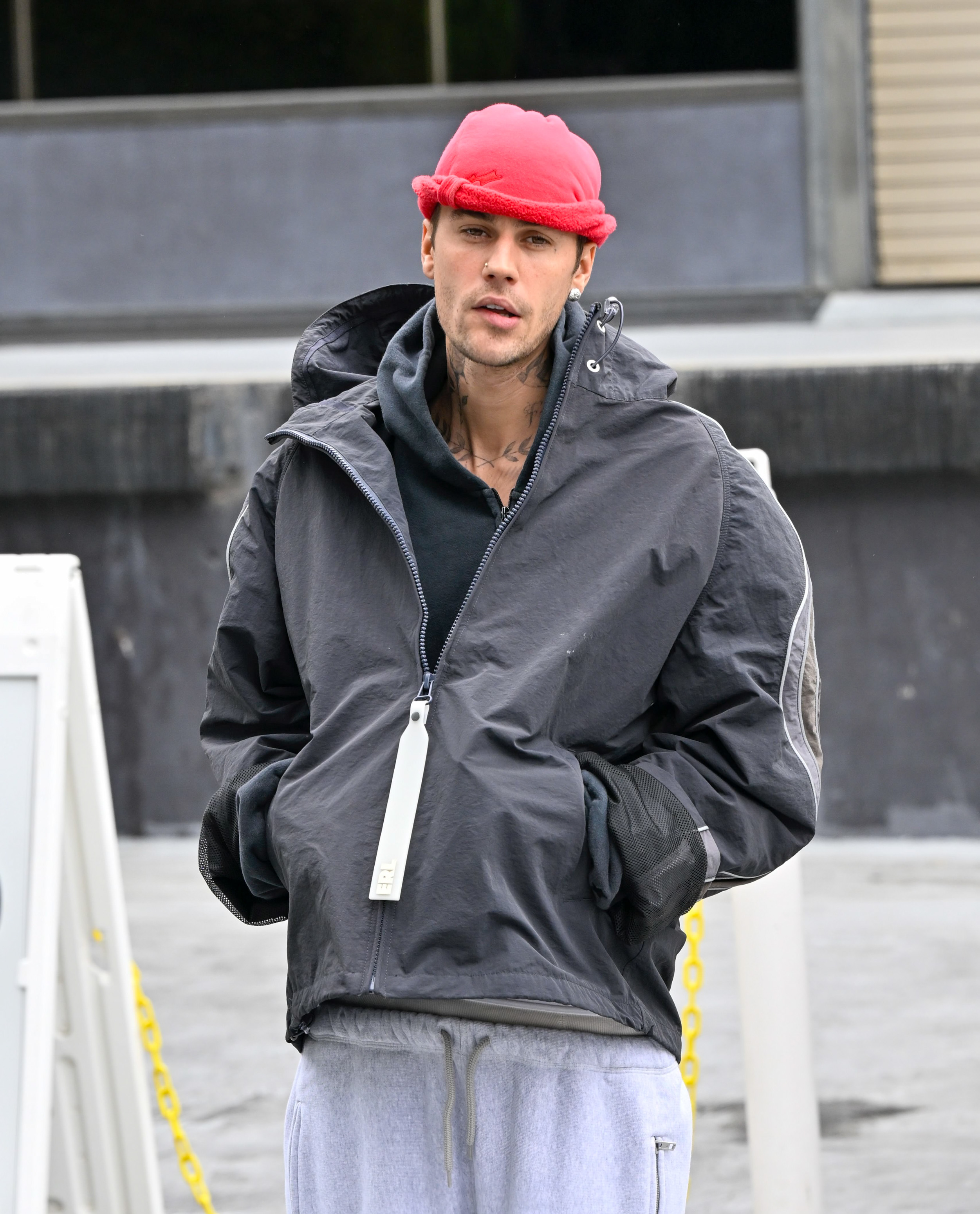 Justin Bieber is seen on April 15, 2025 in Los Angeles, California. | Source: Getty Images