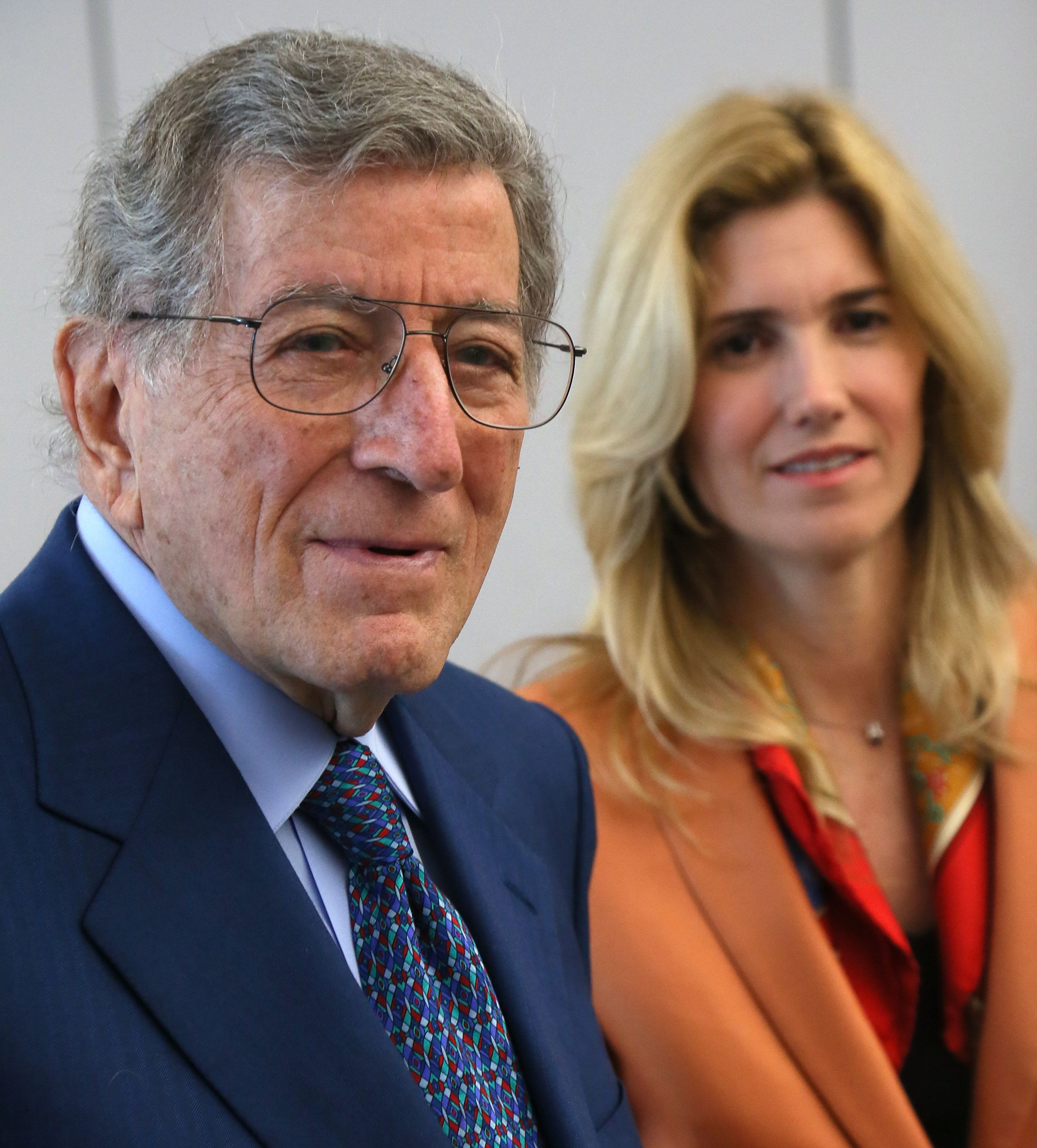 Tony Bennett and his wife Susan Benedetto tour Esteban E. Torres High School in support of the Los Angeles expansion of Exploring the Arts on April 26, 2013, in Los Angeles, California | Photo: Getty Images