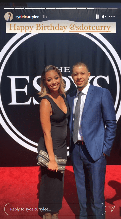 Seth Curry's sister Sydel celebrates him on his birthday with a picture of them posing together | Photo: Instagram/sydelcurrylee