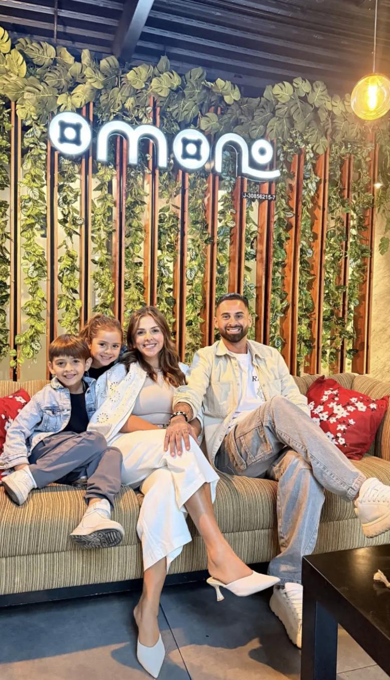 Lucas Trejo, Yanina, and their two children posed together on a restaurant couch during a family outing. Trejo shared the photo on his Instagram Story only hours before the earthquakes, making it one of the last public images of the family together. | Source: Instagram/lucastrejo_lt