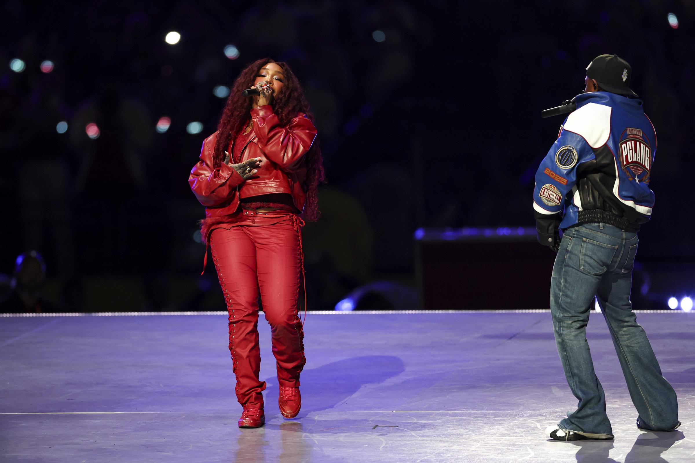 SZA and Kendrick Lamar performing during the Super Bowl LIX Halftime Show at Caesars Superdome on February 9, 2025, in New Orleans, Louisiana. | Source: Getty Images