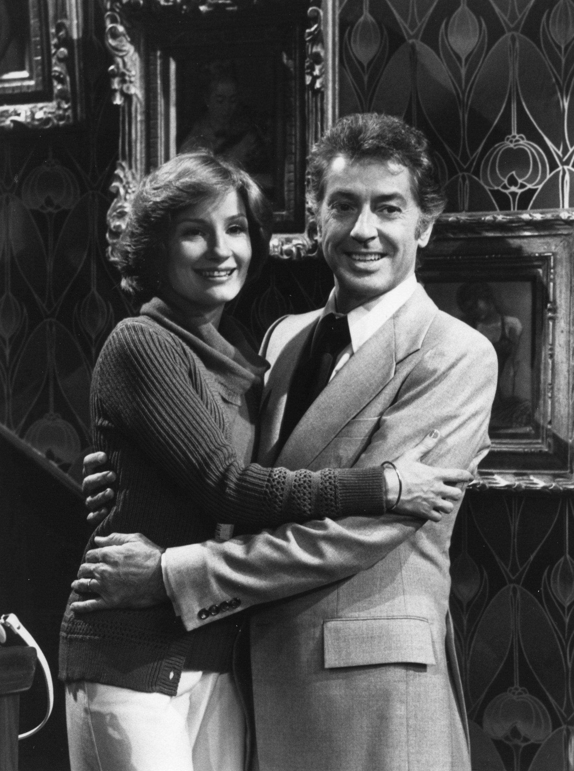 The actress is pictured with Farley Granger on the daytime soap "One Life To Live" on August 6, 1976. | Source: Getty Images