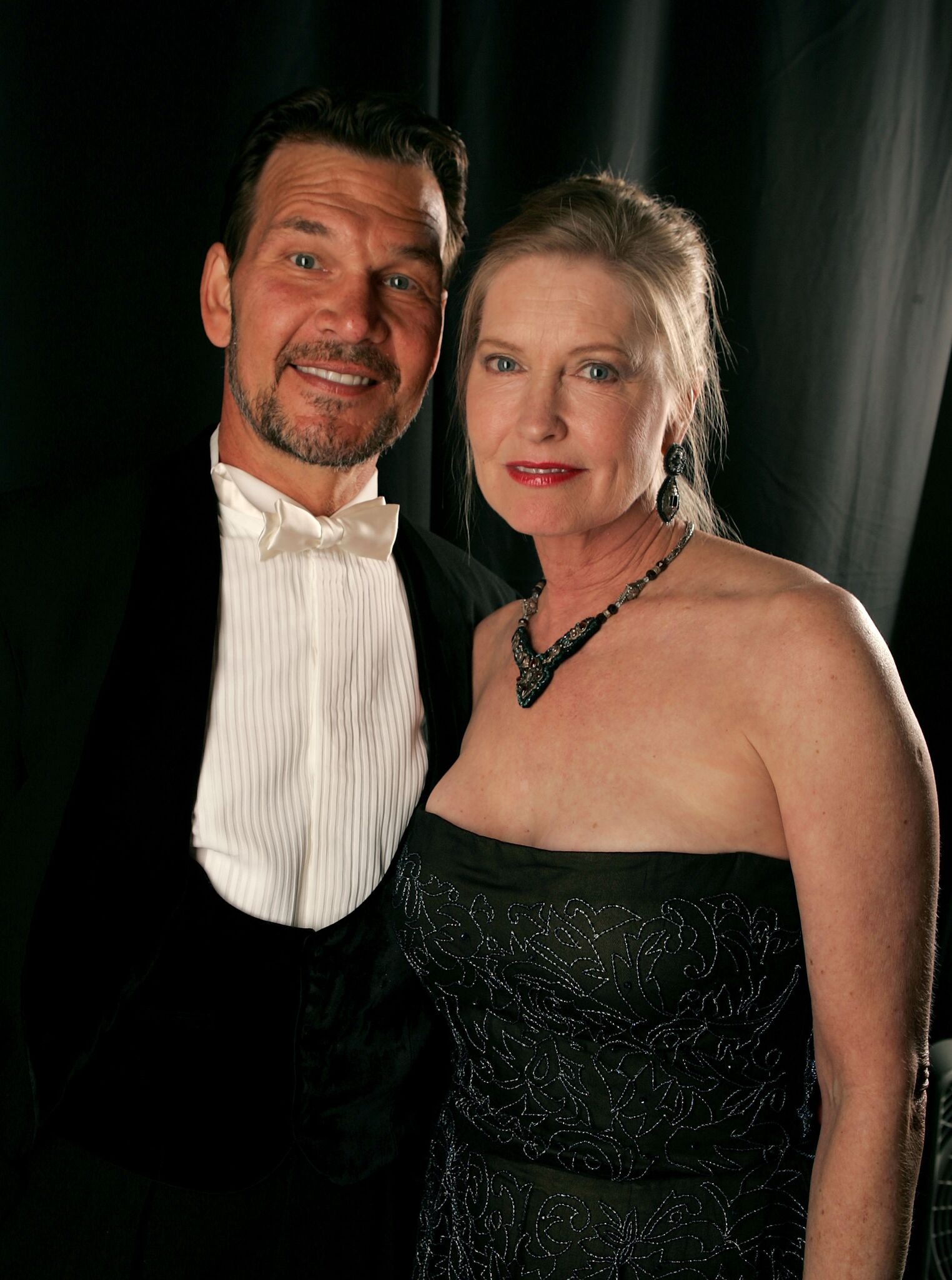  Patrick Swayze and wife Lisa Niemi at the 9th annual Costume Designers Guild Awards in 2007 | Getty Images