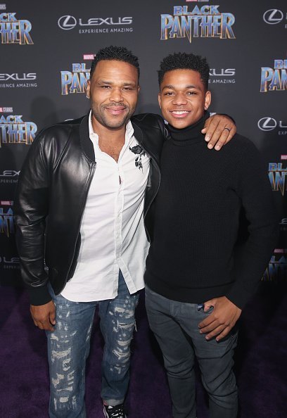 Anthony Anderson and Nathan Anderson at Dolby Theatre on January 29, 2018 in Hollywood, California. | Photo: Getty Images Anthony Anderson and Nathan Anderson at Dolby Theatre on January 29, 2018 in Hollywood, California. | Photo: Getty Images