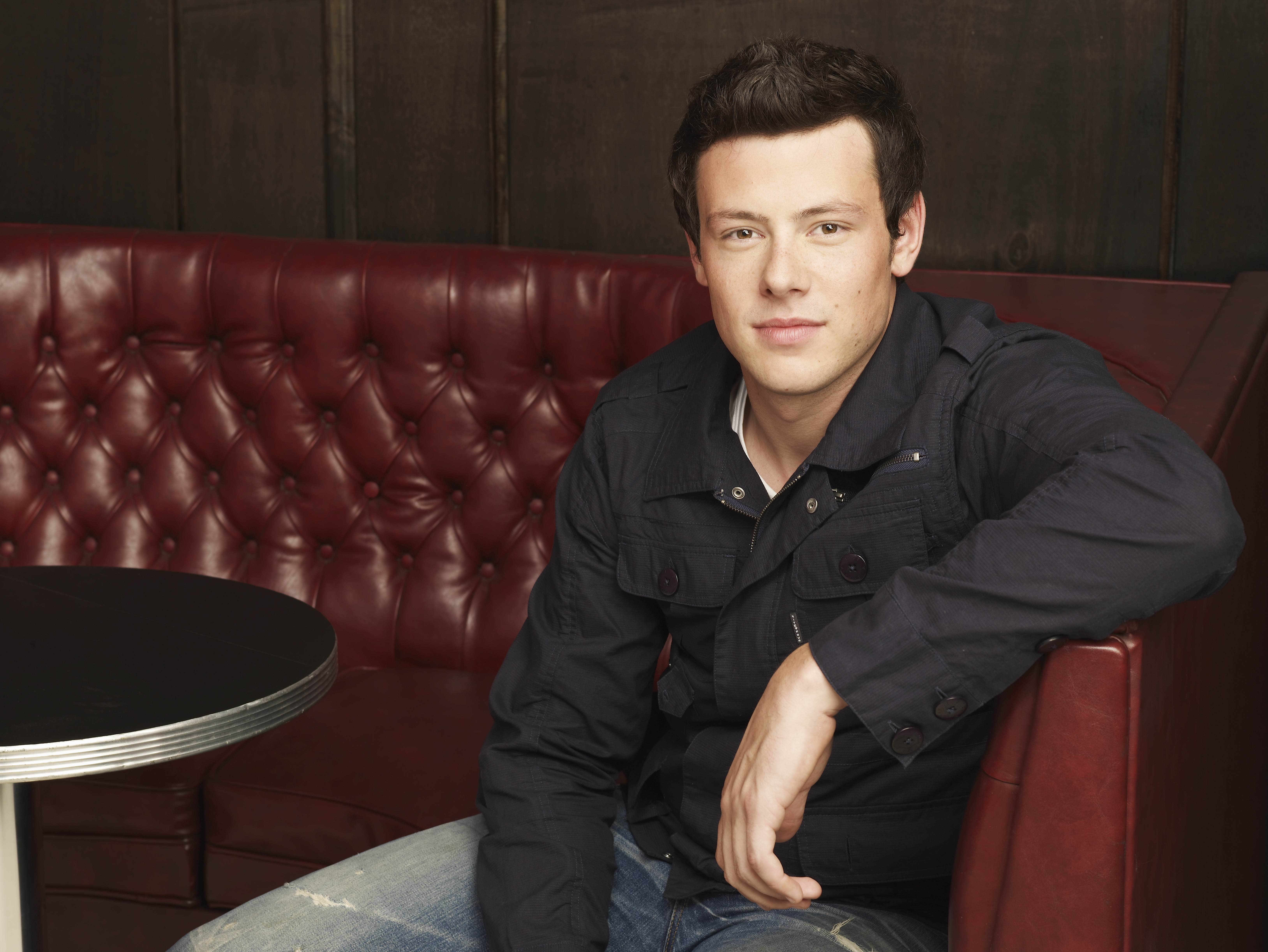 Cory Monteith poses for a portrait session on June 20, 2009 | Source: Getty Images